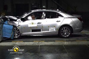 CHEVROLET_Malibu_2011_Front---0-ead2e4d4-9ea4-4377-9fa9-2f2e1571ca94