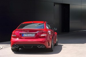 big_Mercedes_C63_Amg_Black_Series_25