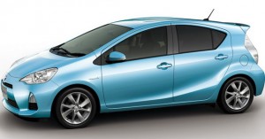 toyota aqua 11