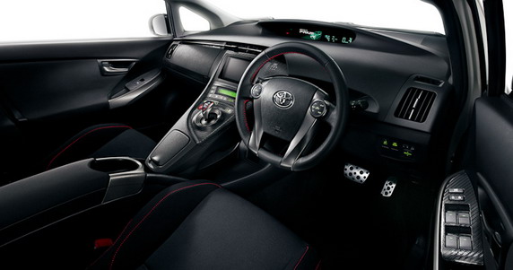 toyota g prius 111