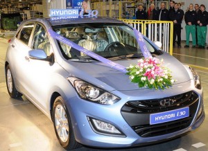i30