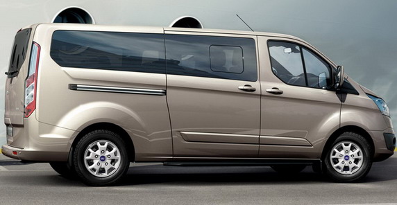 Ford Tourneo 11