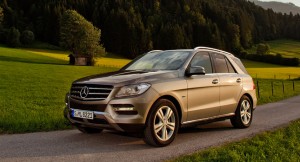 Mercedes-Benz-ML500-2