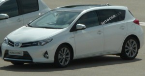 toyota auris